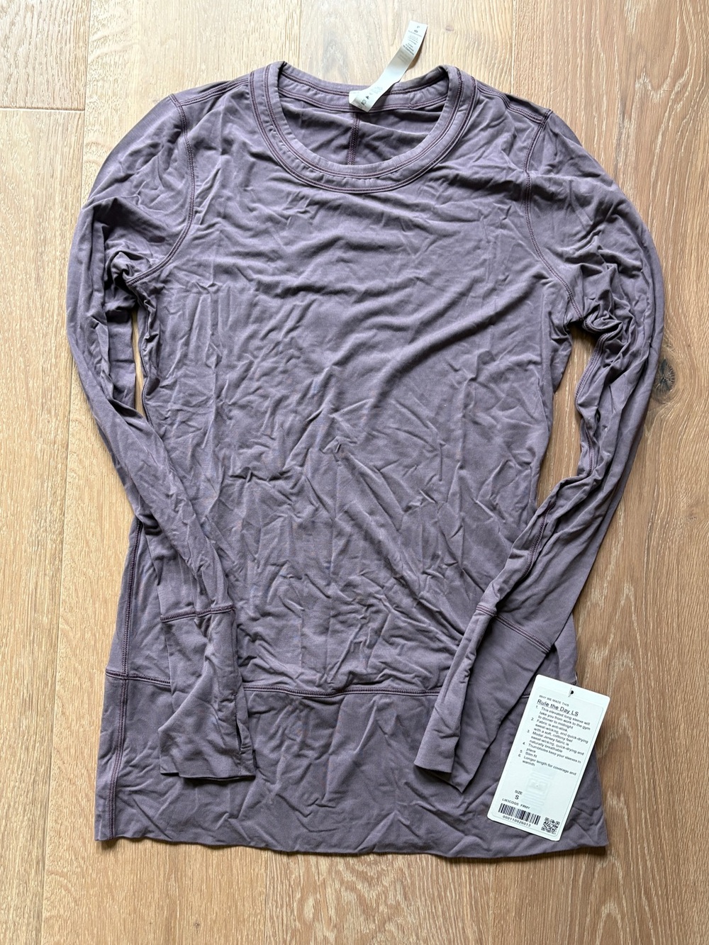 NWT Lululemon rule the day LS frosted mulberry small